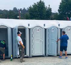 Best ADA-Compliant Portable Toilet Rental  in Clarkson Valley, MO